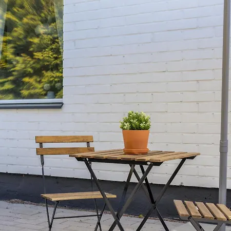 Apartman Comfy Flat With Ac, Free Parking&1 Min To Bus Stop Espoo