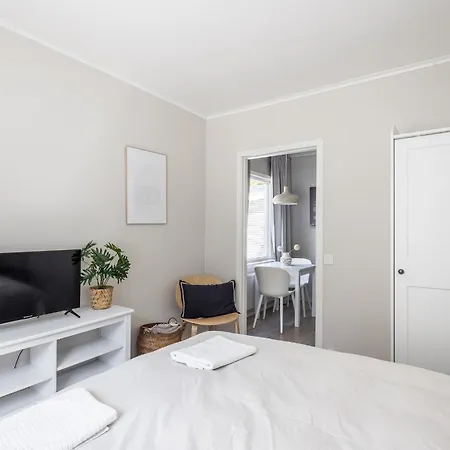 Comfy Flat With Ac, Free Parking&1 Min To Bus Stop Apartman Espoo